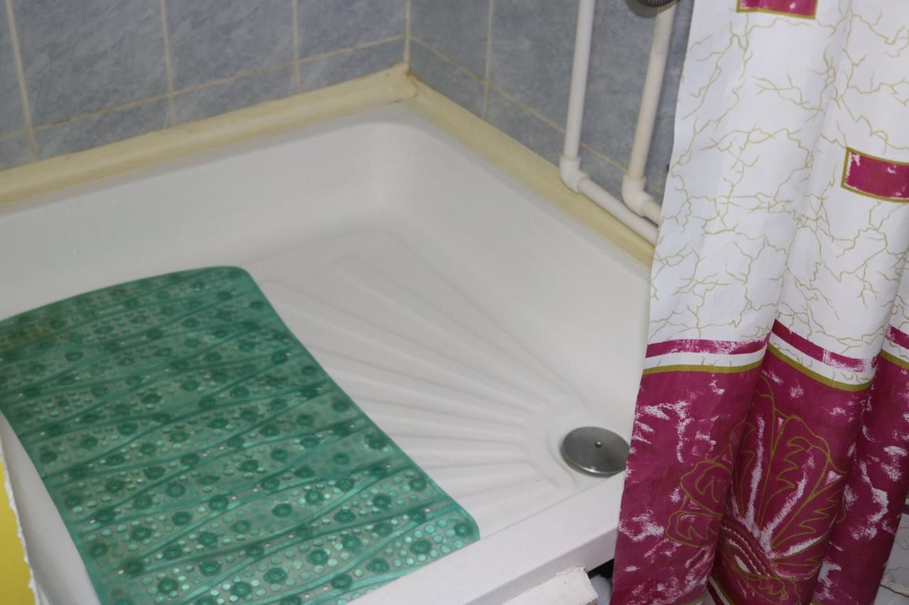 Хостелы Hostel in Nursat Шымкент-18