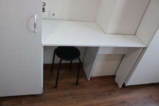 Хостелы Hostel in Nursat Шымкент Общий номер для мужчин с 6 кроватями-6