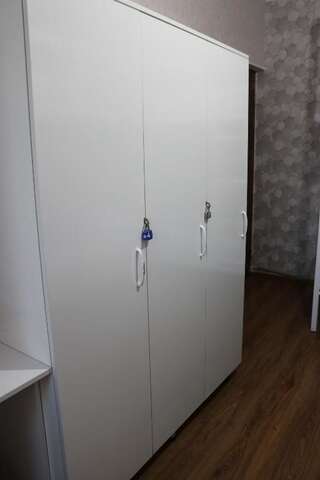 Хостелы Hostel in Nursat Шымкент Общий номер для женщин с 6 кроватями-18